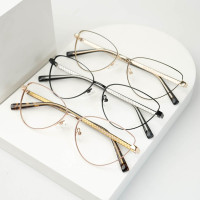 Oriana cat eye frame 3006-primary