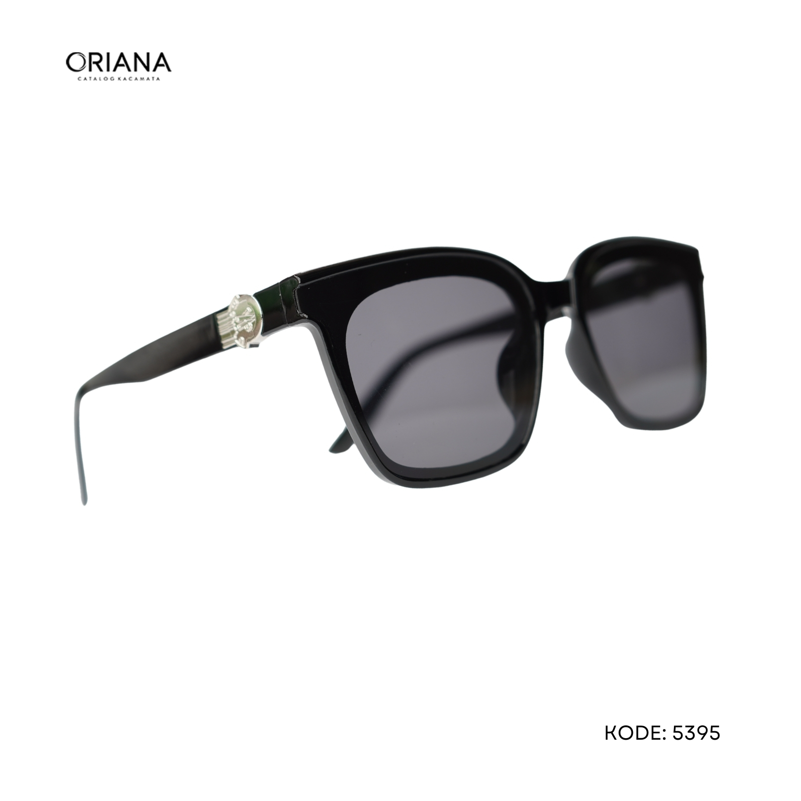 67568f4d66786_oversize-sunglasses-5395.jpg